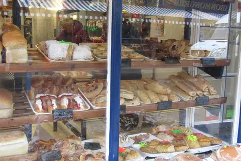 Victoria Cake Shop photo 2
